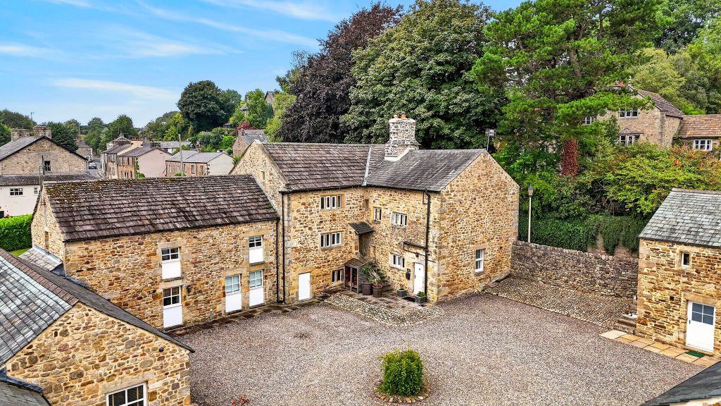 Low Road, Lancaster
